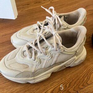 OZWEEGO adidas shoes